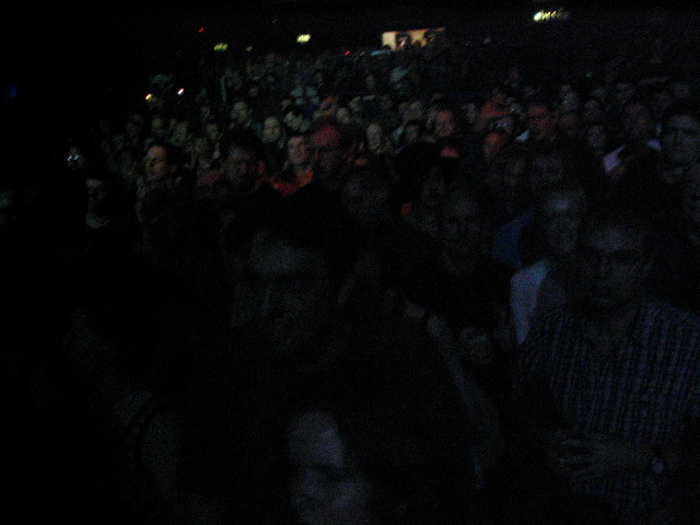 Crowd @ Forum