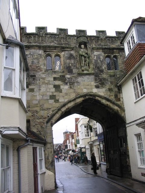 Salisbury Close Gate inside